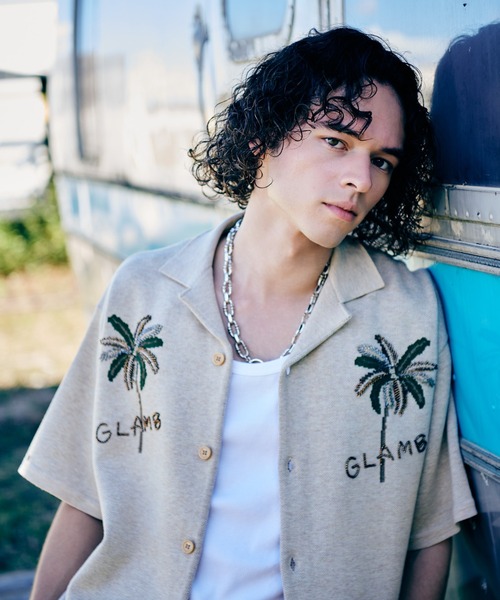 glamb（グラム）の「Resort Beads Shirt / リゾートビーズシャツ（シャツ/ブラウス・メンズ・ブラック/ベージュ/ピンク・S/M/L）」の2枚目の写真