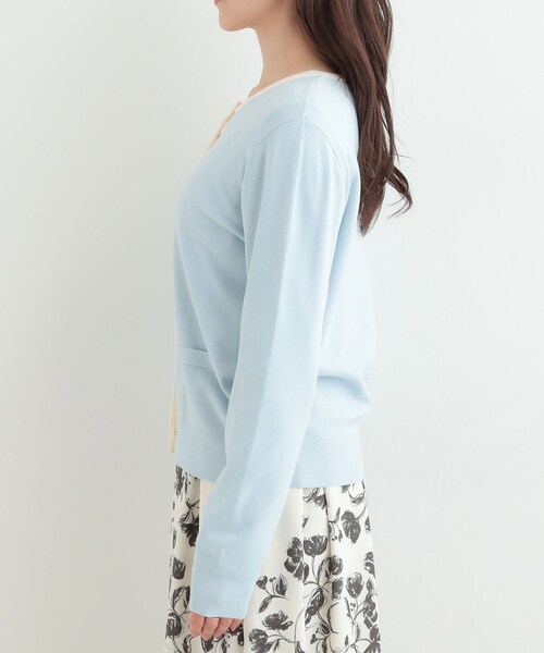 SHOO・LA・RUE（シューラルー）の「【洗濯機可/S-LL/アンサンブル可】パールボタンが上品　配色カーディガン（カーディガン/ボレロ・レディース・ライトイエロー系5/ライトグレー系4/ネイビー系4/ブルー系9・04/02/01/03）」の9枚目の写真