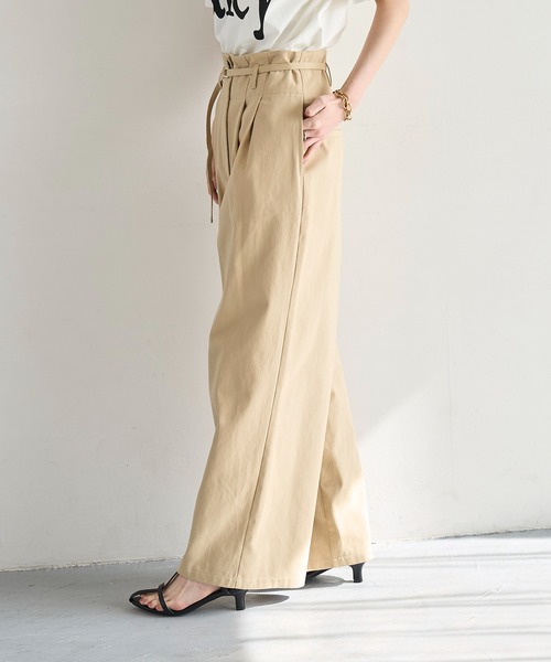 meilmada（メイルマダ）の「ハイウエストコットンタックパンツ（チノパンツ・レディース・ベージュ/チャコールグレー・FREE）」の4枚目の写真