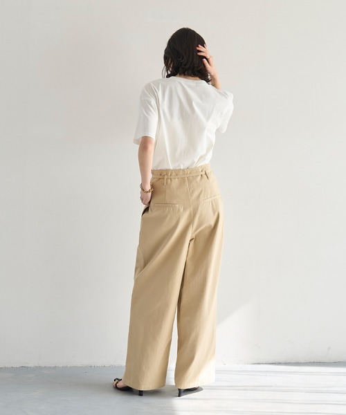 meilmada（メイルマダ）の「ハイウエストコットンタックパンツ（チノパンツ・レディース・ベージュ/チャコールグレー・FREE）」の8枚目の写真