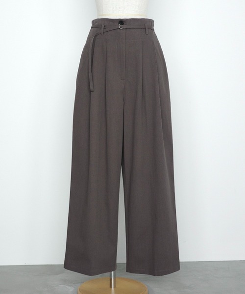 meilmada（メイルマダ）の「ハイウエストコットンタックパンツ（チノパンツ・レディース・ベージュ/チャコールグレー・FREE）」の22枚目の写真