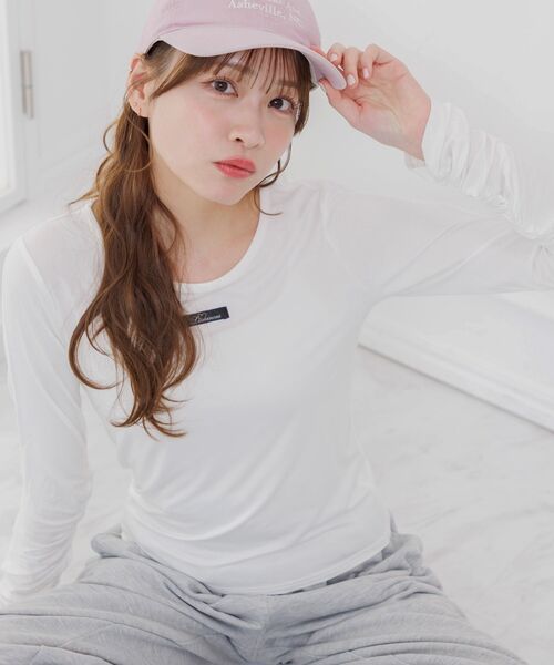 ems excite（エムズエキサイト）の「袖シャーリングインナーCT（Tシャツ/カットソー・レディース・ピンク/オフホワイト/チャコールグレー・FREE）」の4枚目の写真