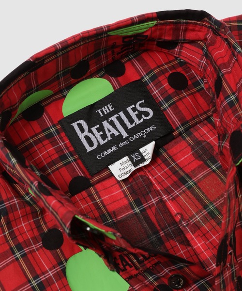 THE BEATLES COMME des GARCONS（ザ ビートルズ コムデギャルソン）の「THE BEATLES CdG APPLE PRINTED TARTAN CHECK LONG SLEEVE SHIRT RED（シャツ/ブラウス・メンズ・レッド・XS）」の4枚目の写真