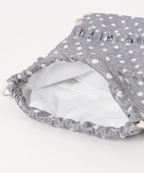 Mayree(メイリー)の「【urge select】ドット柄×フリル ナップサック【A4サイズ収納可能】(バックパック/リュック・レディース・グレー/ブラック・FREE)」の5枚目の写真