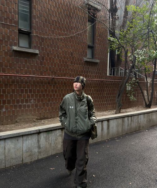 HOODHOOD(フッドフッド)の「ハイネックボンバージャケットカーキ(ブルゾン・レディース・その他・1/2)」の7枚目の写真