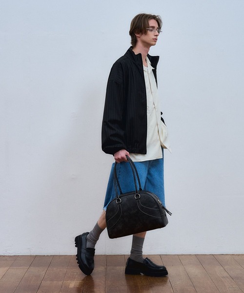 ajouter flow（アジューテフロー）の「【ajouter flow】synthetic leather boston bag（ボストンバッグ・メンズ・ブラック・FREE）」の8枚目の写真