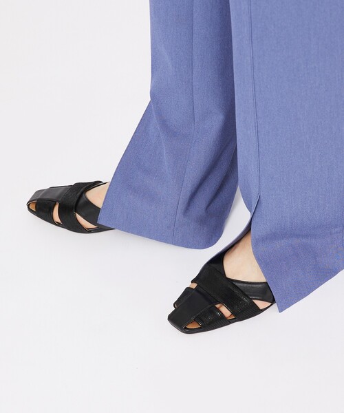 Au BANNISTER（オゥバニスター）の「【ロングセラー】グルカモチーフフラットパンプス（パンプス・レディース・ブラック/アイボリー/シルバー・40/38/39/37/36）」の17枚目の写真