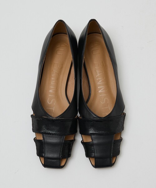 Au BANNISTER（オゥバニスター）の「【ロングセラー】グルカモチーフフラットパンプス（パンプス・レディース・ブラック/アイボリー/シルバー・40/38/39/37/36）」の18枚目の写真