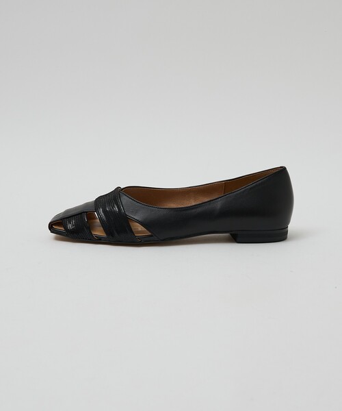 Au BANNISTER（オゥバニスター）の「【ロングセラー】グルカモチーフフラットパンプス（パンプス・レディース・ブラック/アイボリー/シルバー・40/38/39/37/36）」の20枚目の写真