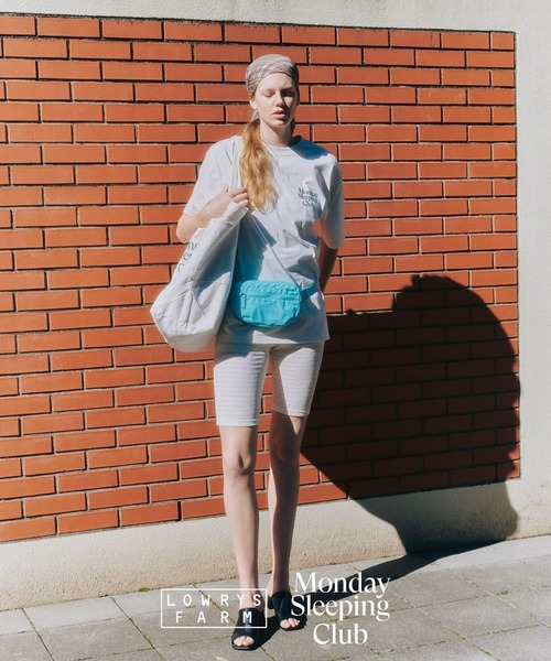 LOWRYS FARM(ローリーズファーム)の「Monday Sleeping Club トートバック 661516(トートバッグ・レディース・ホワイト/ネイビー・FREE)」の3枚目の写真