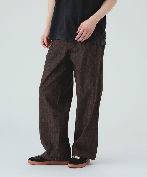 BEAMS HEART(ビームスハート)の「デニムライク ツイル 2タック ワイドストレートパンツ(その他パンツ・メンズ・ネイビー/ブラウン・SMALL/MEDIUM/LARGE)」の2枚目の写真