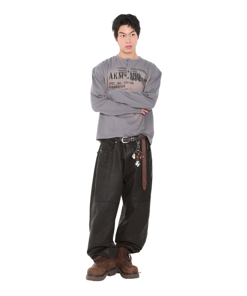 AAKAM（アーカム）の「Button Lettering Long Sleeve (Brown)（Tシャツ/カットソー・レディース・その他・1/2）」の11枚目の写真