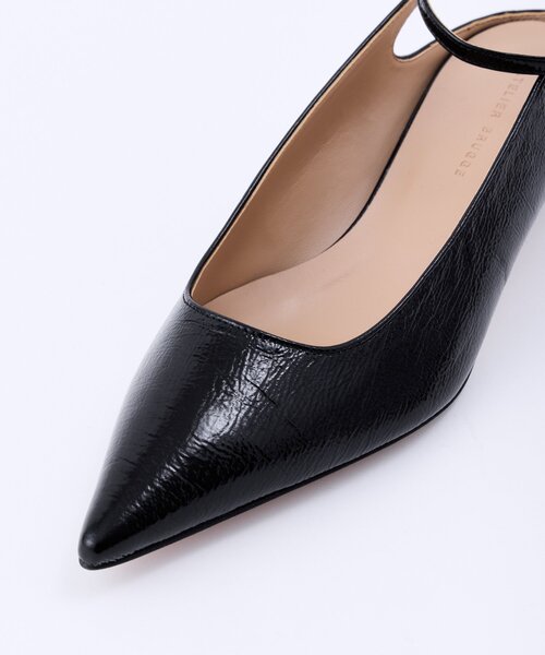 La boutique BonBon（ラブティックボンボン）の「ポインテッドストラップサンダル（サンダル・レディース・ブラック/ゴールド・23.5cm/23cm/24.5cm/24cm）」の7枚目の写真