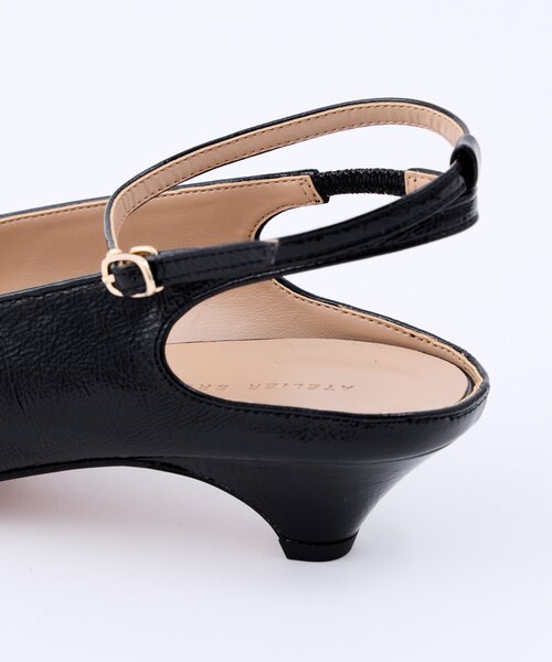 La boutique BonBon（ラブティックボンボン）の「ポインテッドストラップサンダル（サンダル・レディース・ブラック/ゴールド・23.5cm/23cm/24.5cm/24cm）」の8枚目の写真