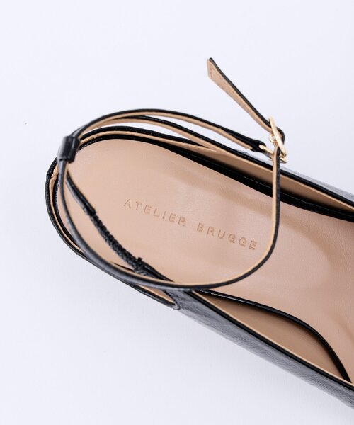 La boutique BonBon（ラブティックボンボン）の「ポインテッドストラップサンダル（サンダル・レディース・ブラック/ゴールド・23.5cm/23cm/24.5cm/24cm）」の9枚目の写真