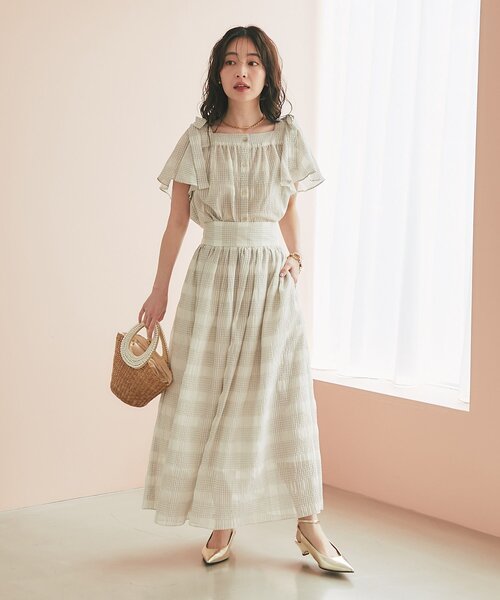 La boutique BonBon(ラブティックボンボン)の「【オケージョン対応】ポインテッドストラップサンダル(サンダル・レディース・ブラック/ゴールド・23.5cm/23cm/24.5cm/24cm)」の19枚目の写真