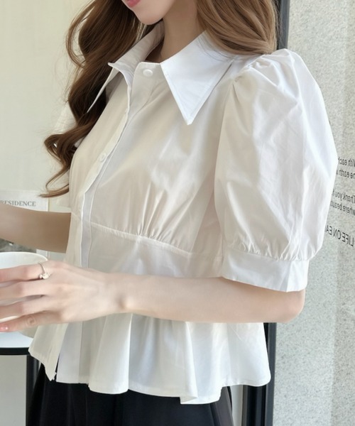 Ada.(エイダ)の「ビッグカラー パフスリーブ 裾フリル半袖ブラウス(シャツ/ブラウス・レディース・ブルー/ベージュ/ホワイト・FREE)」の7枚目の写真