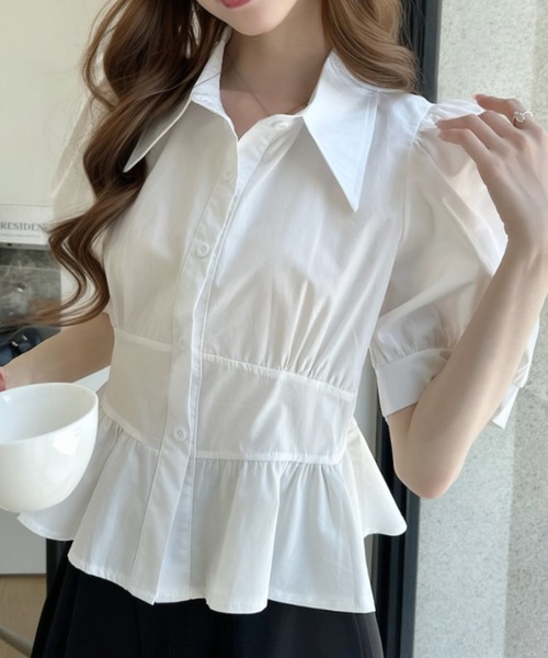 Ada.(エイダ)の「ビッグカラー パフスリーブ 裾フリル半袖ブラウス(シャツ/ブラウス・レディース・ブルー/ベージュ/ホワイト・FREE)」の4枚目の写真