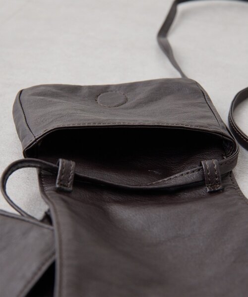 Whim Gazette（ウィムガゼット）の「【THE BAAT】MINI BAG（ボディバッグ/ウエストポーチ・レディース・ブラウン/ブラック/アイボリー・FREE）」の21枚目の写真