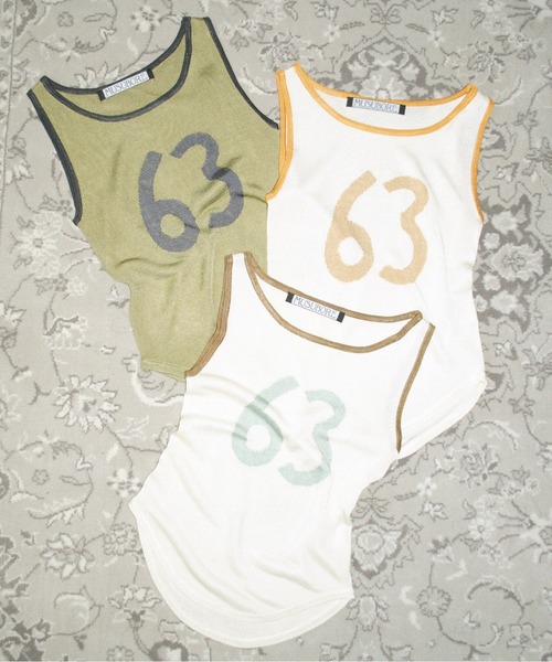 musubore(ムスボレ)の「numbering glossy knit bibs / ナンバリングニットビブス(Tシャツ/カットソー・レディース・カーキ/ブルー/イエロー・FREE)」の1枚目の写真