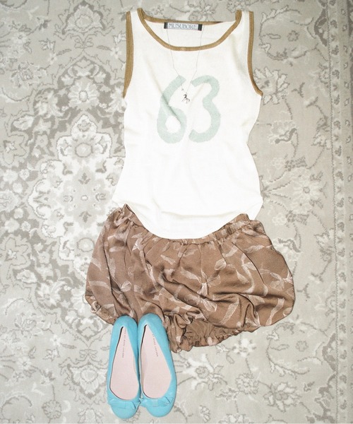 musubore(ムスボレ)の「numbering glossy knit bibs / ナンバリングニットビブス(Tシャツ/カットソー・レディース・カーキ/ブルー/イエロー・FREE)」の12枚目の写真