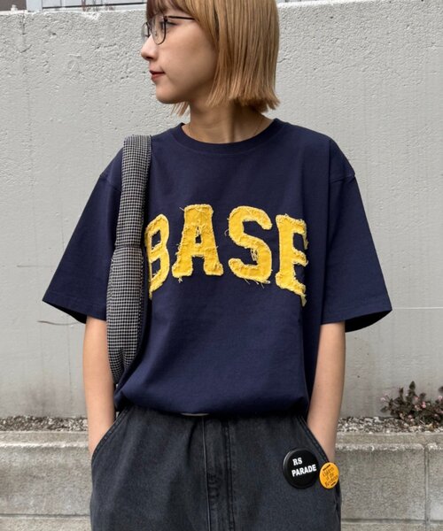 CIAOPANIC TYPY（チャオパニックティピー）の「【WEB限定】【UNISEX】BASEアップリケTEE（Tシャツ/カットソー・レディース・ブラック/グレー/ブラウン/ネイビー・LARGE/MEDIUM）」の12枚目の写真