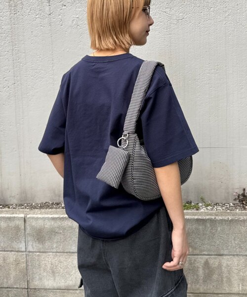 CIAOPANIC TYPY（チャオパニックティピー）の「【WEB限定】【UNISEX】BASEアップリケTEE（Tシャツ/カットソー・レディース・ブラック/グレー/ブラウン/ネイビー・LARGE/MEDIUM）」の14枚目の写真