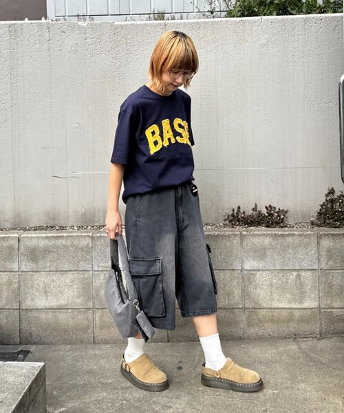 CIAOPANIC TYPY（チャオパニックティピー）の「【WEB限定】【UNISEX】BASEアップリケTEE（Tシャツ/カットソー・レディース・ブラック/グレー/ブラウン/ネイビー・LARGE/MEDIUM）」の17枚目の写真