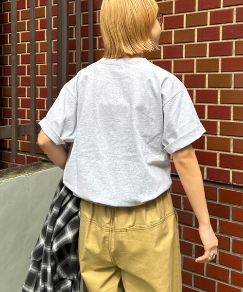 CIAOPANIC TYPY（チャオパニックティピー）の「【WEB限定】【UNISEX】BASEアップリケTEE（Tシャツ/カットソー・レディース・ブラック/グレー/ブラウン/ネイビー・LARGE/MEDIUM）」の20枚目の写真