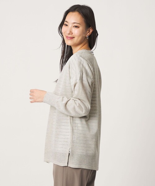 A DAY IN THE LIFE UNITED ARROWS(アデイインザライフユナイテッドアローズ)の「ハイツイスト ノーボタン ミドルカーディガン ‐ウォッシャブル‐ <A DAY IN THE LIFE>(カーディガン/ボレロ・レディース・ライトグレー/ナチュラル/ライトピンク/ケリーグリーン/ネイビー・FREE)」の9枚目の写真