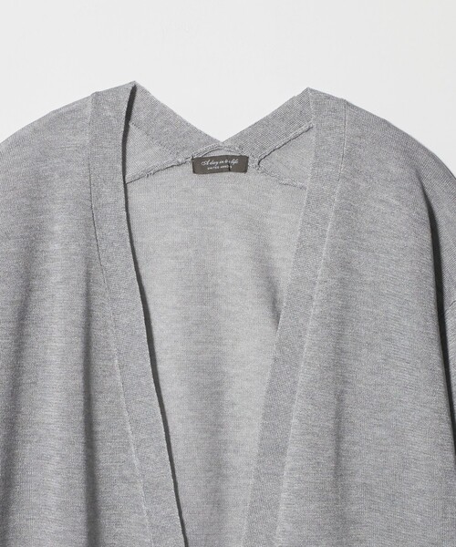 A DAY IN THE LIFE UNITED ARROWS(アデイインザライフユナイテッドアローズ)の「ハイツイスト ノーボタン ミドルカーディガン ‐ウォッシャブル‐ <A DAY IN THE LIFE>(カーディガン/ボレロ・レディース・ライトグレー/ナチュラル/ライトピンク/ケリーグリーン/ネイビー・FREE)」の19枚目の写真