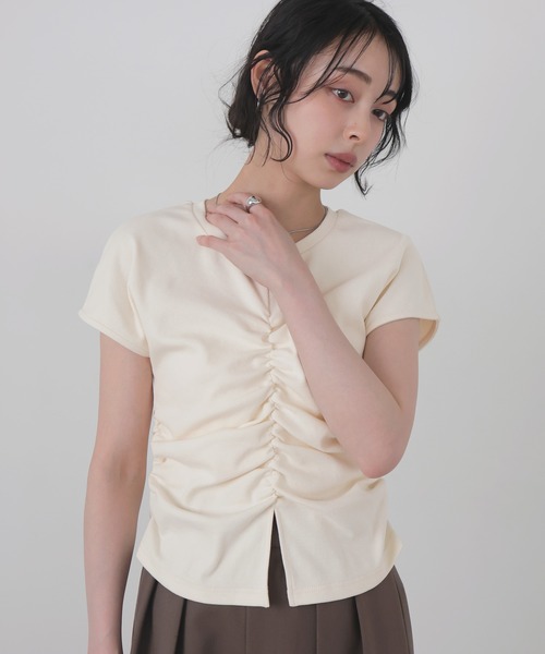 LIAN(リアン)の「テレコシャーリングT(Tシャツ/カットソー・レディース・ブラック/ベージュ/オフホワイト・FREE)」の4枚目の写真