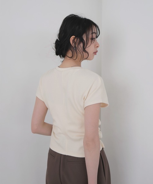 LIAN(リアン)の「テレコシャーリングT(Tシャツ/カットソー・レディース・ブラック/ベージュ/オフホワイト・FREE)」の8枚目の写真