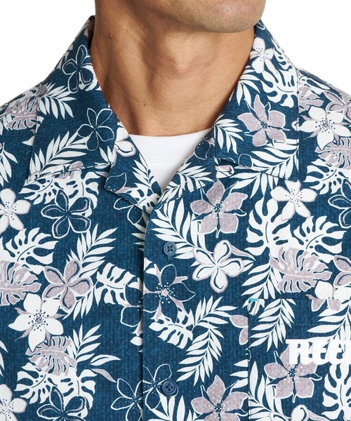 REEF（リーフ）の「REEF/リーフ 半袖 シャツ UVカット 抗菌防臭 ストレッチ 塩素対応 水陸両用 セットアップ対応 ELY262601T（シャツ/ブラウス・メンズ・ブルー/ネイビー・L/M）」の5枚目の写真