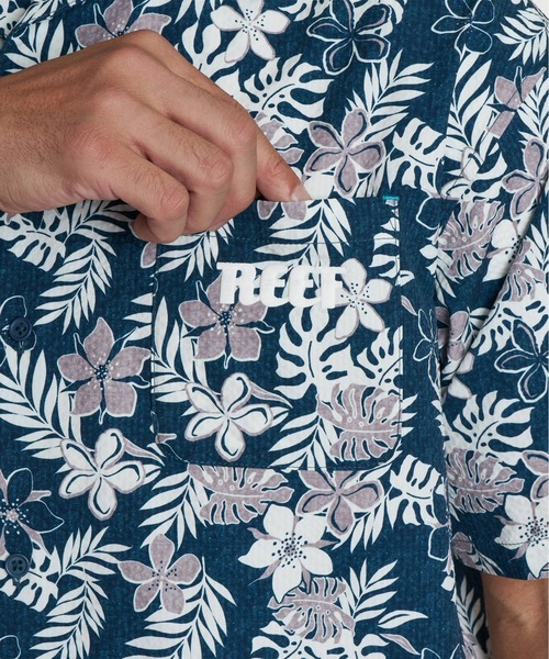 REEF（リーフ）の「REEF/リーフ 半袖 シャツ UVカット 抗菌防臭 ストレッチ 塩素対応 水陸両用 セットアップ対応 ELY262601T（シャツ/ブラウス・メンズ・ブルー/ネイビー・L/M）」の6枚目の写真