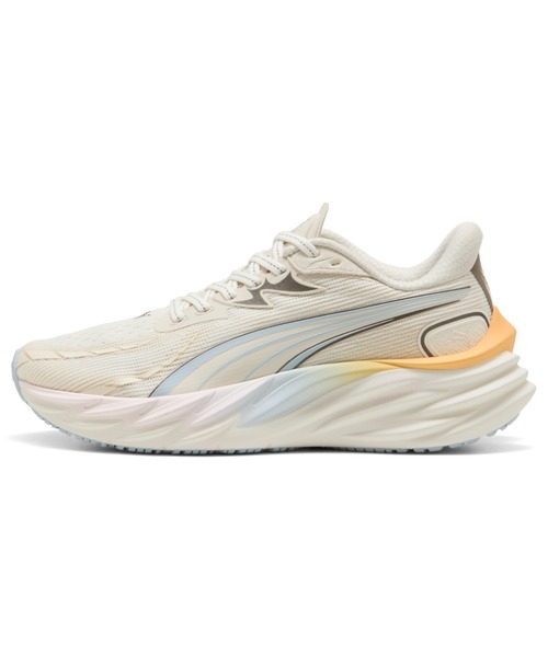 PUMA(プーマ)の「PUMA プーマ ウィメンズ ヴェロシティ ニトロ 4 RC ランニングシューズ(スニーカー・レディース・ホワイト・25.0cm/24.5cm/24.0cm/23.5cm/23.0cm/22.5cm)」の1枚目の写真