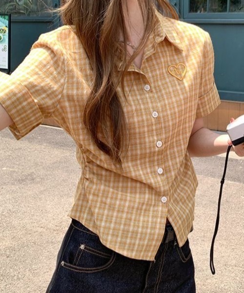 Teem Store(チームストア)の「刺繍ロゴチェック柄サイドギャザー半袖シャツ(シャツ/ブラウス・レディース・イエロー/ブルー・M/S)」の14枚目の写真