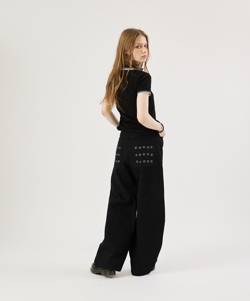 FTW(エフティダブリュー)の「CROSS STUDS POLO SHIRTS(ポロシャツ・レディース・ホワイト/レッド/ブラック・SMALL/MEDIUM/LARGE)」の19枚目の写真