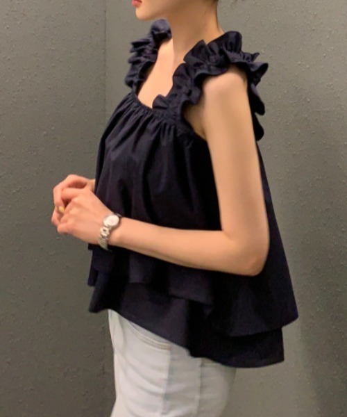 AMAJI(アマジ)の「フリルストラップペプラムトップス(Tシャツ/カットソー・レディース・ホワイト/ネイビー/カーキ・FREE)」の11枚目の写真