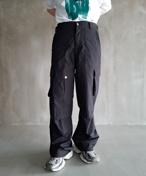 WESTBOY(ウエストボーイ)の「Y2K マルチポケット ワイドカーゴパンツ WO26S11PT02(カーゴパンツ・メンズ・ブラック・XL/L)」の6枚目の写真