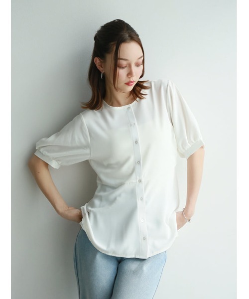 fifth(フィフス)の「【接触冷感】前開きペプラムブラウス(シャツ/ブラウス・レディース・ネイビー/ブルーグレー/ホワイト・M)」の12枚目の写真