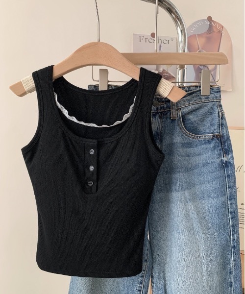 Teem Store(チームストア)の「【カップ付き】リブフロントボタン レイヤード風タンクトップ(タンクトップ・レディース・ホワイト/ブラック/グレー・F)」の5枚目の写真