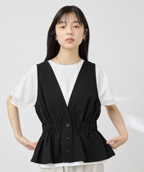 NAVY(ネイビー)の「【SARARI /サラリ】接触冷感 サッカーチェック ギャザー ペプラム ジレ(その他アウター・レディース・ブラック/チャコールグレー・FREE)」の2枚目の写真