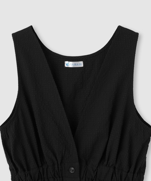 NAVY(ネイビー)の「【SARARI /サラリ】接触冷感 サッカーチェック ギャザー ペプラム ジレ(その他アウター・レディース・ブラック/チャコールグレー・FREE)」の4枚目の写真