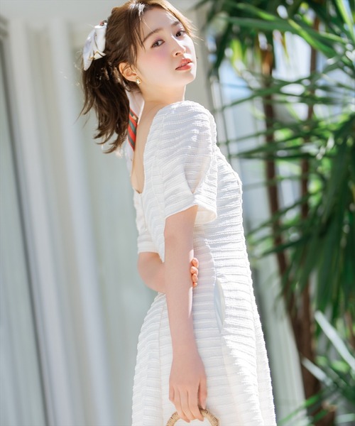 WILLSELECTION(ウィルセレクション)の「【SPECIAL PRICE】バックオープンフレアカットワンピース(ワンピース・レディース・ミント/ラベンダー/ピンク/ブラック/オフホワイト・FREE)」の2枚目の写真