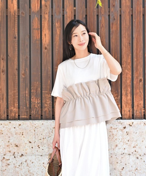 Ehre style（エーレスタイル）の「1枚で今っぽ コーデが 即完成 ビスチェ風トップス（Tシャツ/カットソー・レディース・ホワイト系/ホワイト×ブラック/ブラック×グレー・FREE）」の4枚目の写真