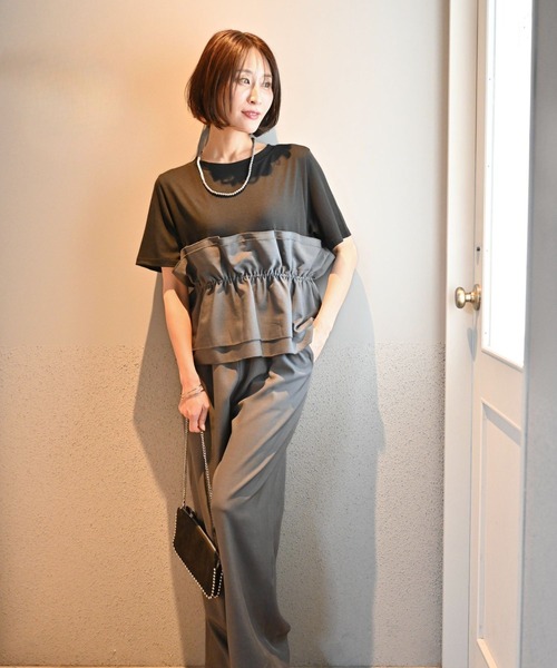 Ehre style（エーレスタイル）の「1枚で今っぽ コーデが 即完成 ビスチェ風トップス（Tシャツ/カットソー・レディース・ホワイト系/ホワイト×ブラック/ブラック×グレー・FREE）」の11枚目の写真