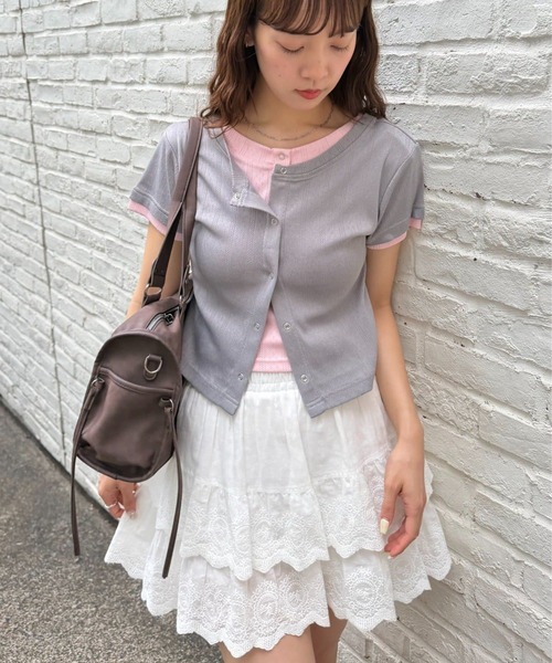 w closet(ダブルクローゼット)の「【無地/花柄】パターンメッシュレイヤードT 夏服(Tシャツ/カットソー・レディース・イエロー/ブルー/グレー/オフホワイト/ホワイト・FREE)」の9枚目の写真