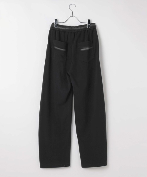 LAND MUSEUM(ランドミュージアム)の「LAND MUSEUM/ルーズスウェットパンツ(スウェットパンツ・メンズ・ブラック/グレー・MEDIUM/LARGE)」の21枚目の写真