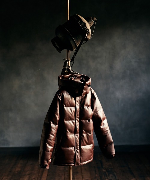 glamb(グラム)の「Signature Leather Down Jacket / シグネチャーレザーダウンジャケット(ダウンジャケット/コート・メンズ・ブラック/ブラウン・S/M/L)」の17枚目の写真